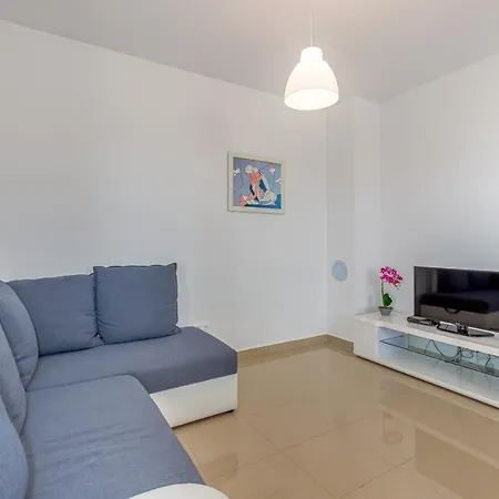 Apartments Rina Guest house