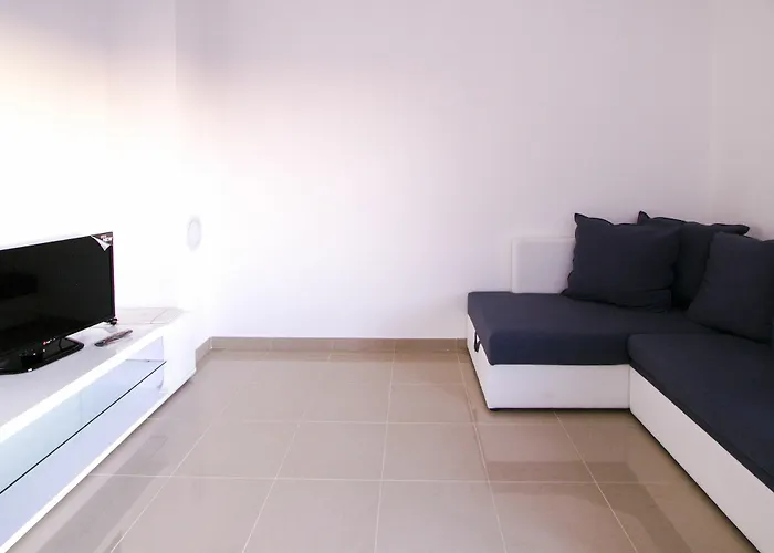 Apartments Rina Gostinjska kuća