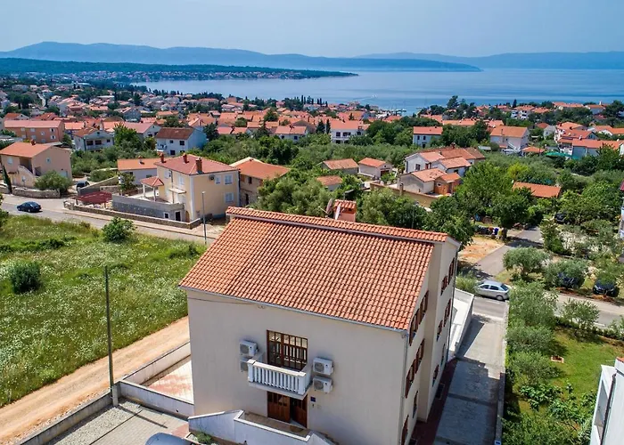 Gostinjska kuća Apartments Rina Malinska