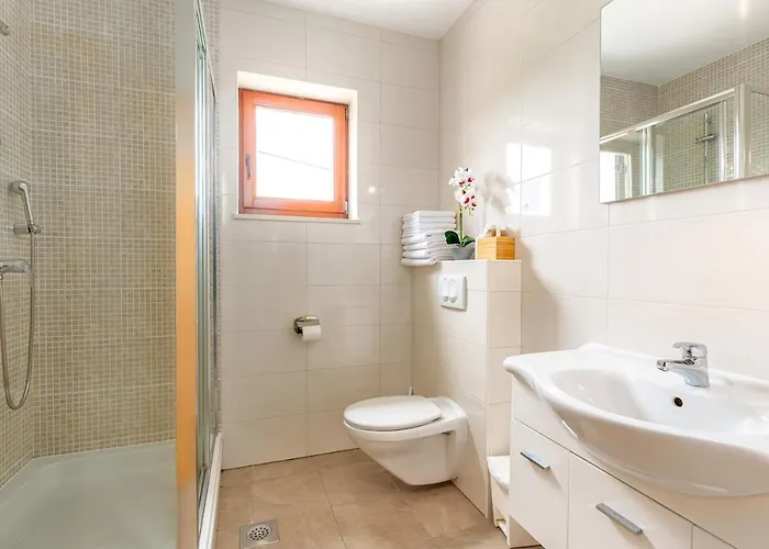 Apartments Rina Gostinjska kuća